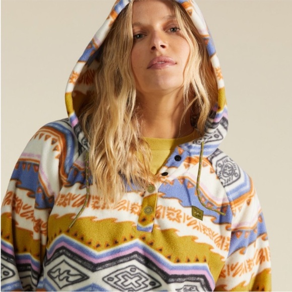 Billabong A/Div Go Outdoors Pullover Printed Fleece Hoodie - Picture 4 of 8